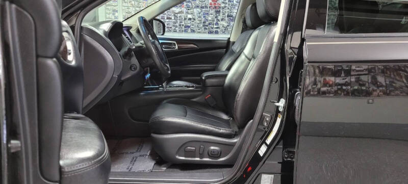 2014 Nissan Pathfinder Platinum