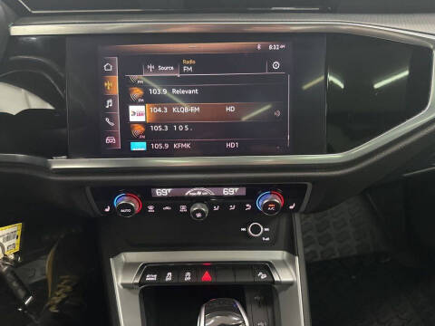 2020 Audi Q3 quattro Premium 45 TFSI