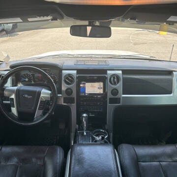 2011 Ford F-150 Platinum