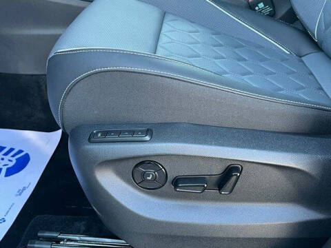 2025 Volkswagen Tiguan SEL R-Line 4Motion