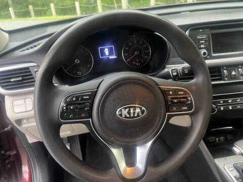 2016 Kia Optima LX