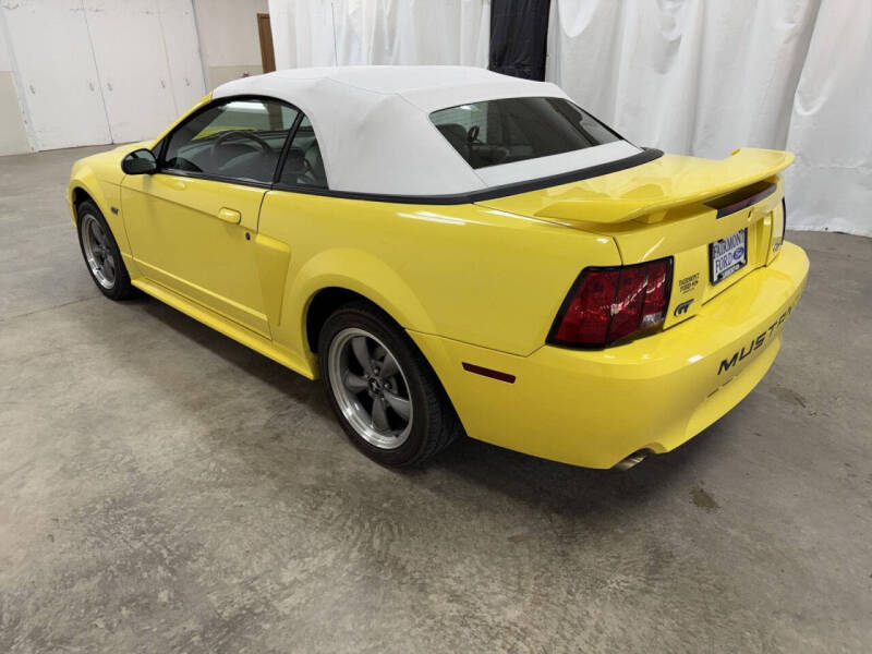 2001 Ford Mustang GT
