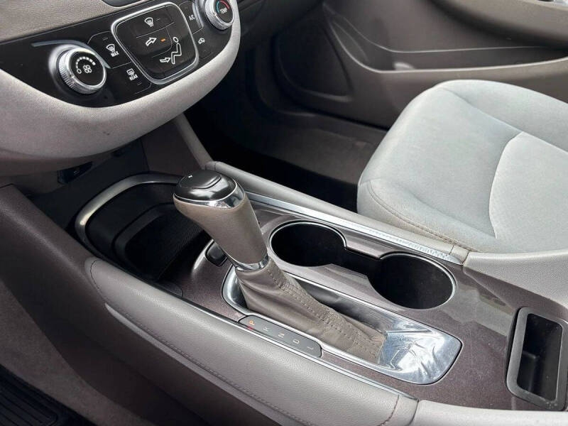 2017 Chevrolet Malibu LT