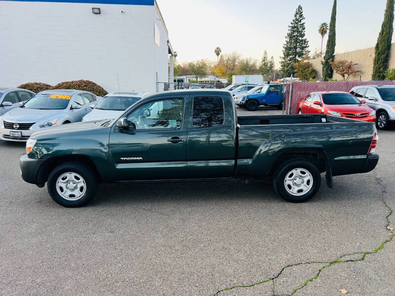 2010 Toyota Tacoma Base photo 5