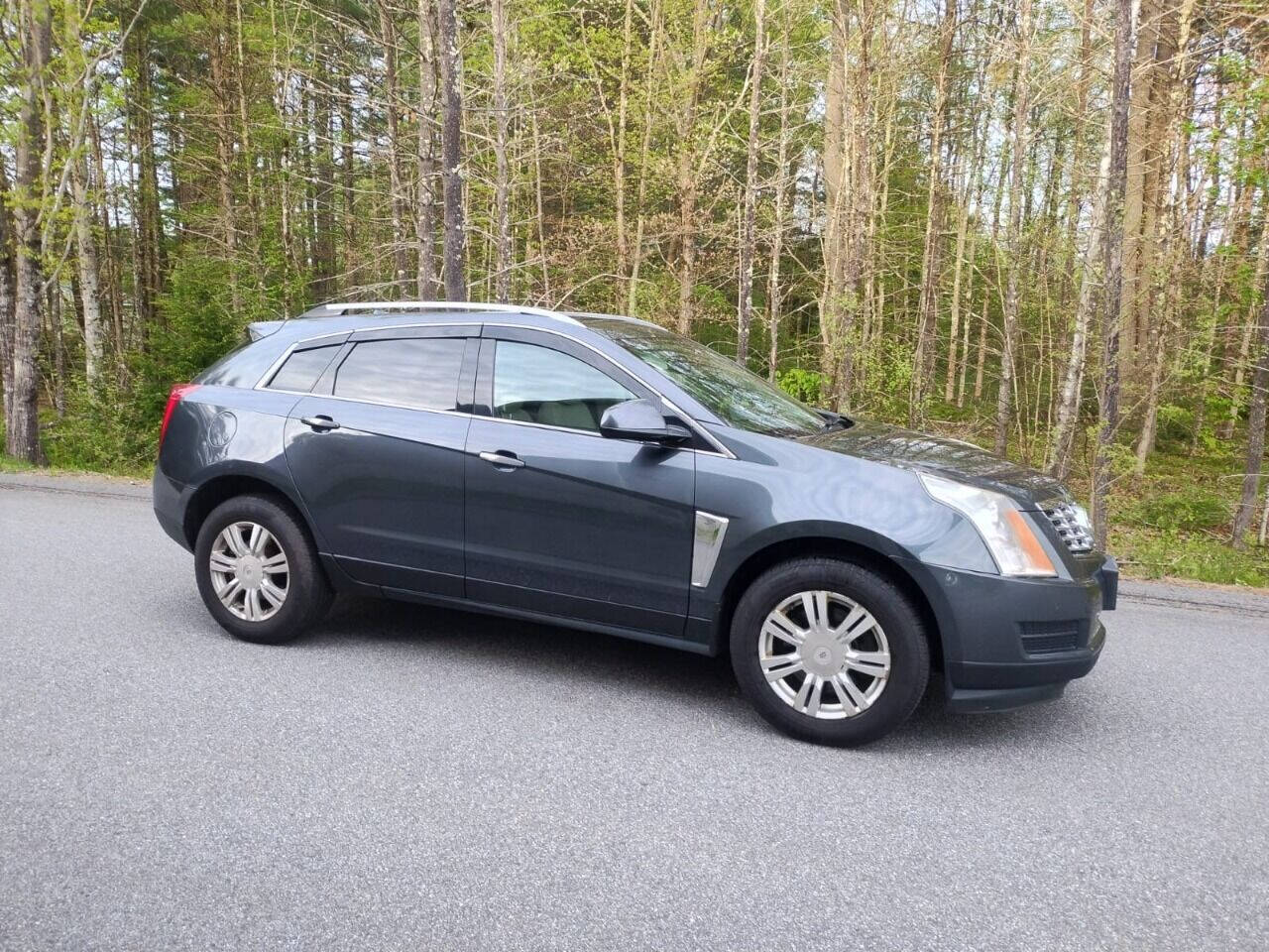 2013 Cadillac SRX for sale at NH Motorsports in Epsom, NH