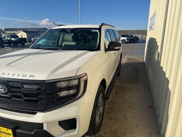 2026 Ford Expedition MAX Active