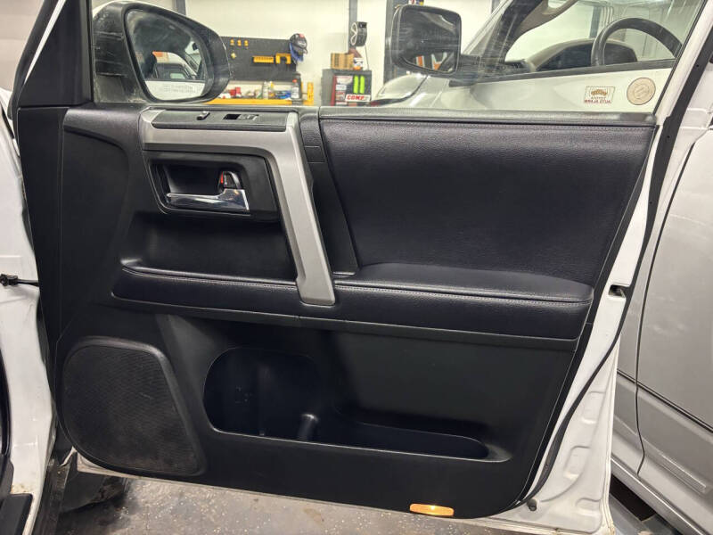 2018 Toyota 4Runner SR5