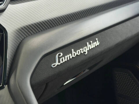 2022 Lamborghini Urus