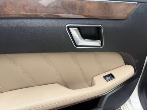 2012 Mercedes-Benz E-Class