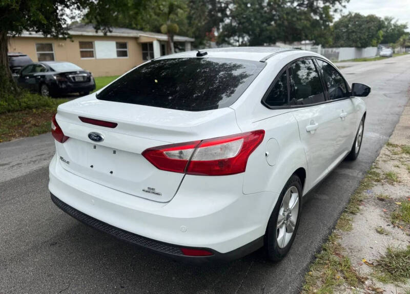 2014 Ford Focus SE