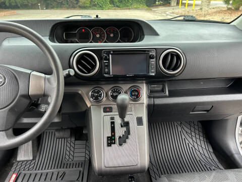 2014 Scion xB