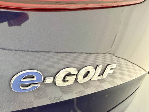 2016 Volkswagen e-Golf SE