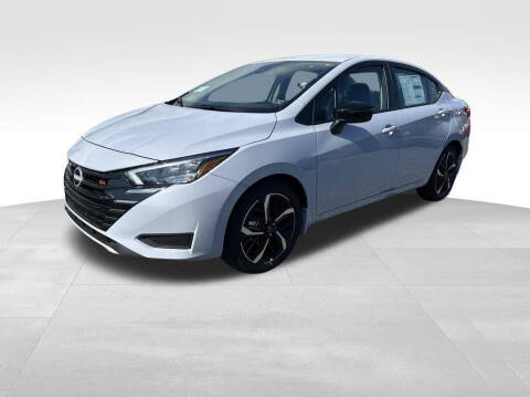 2025 Nissan Versa SR