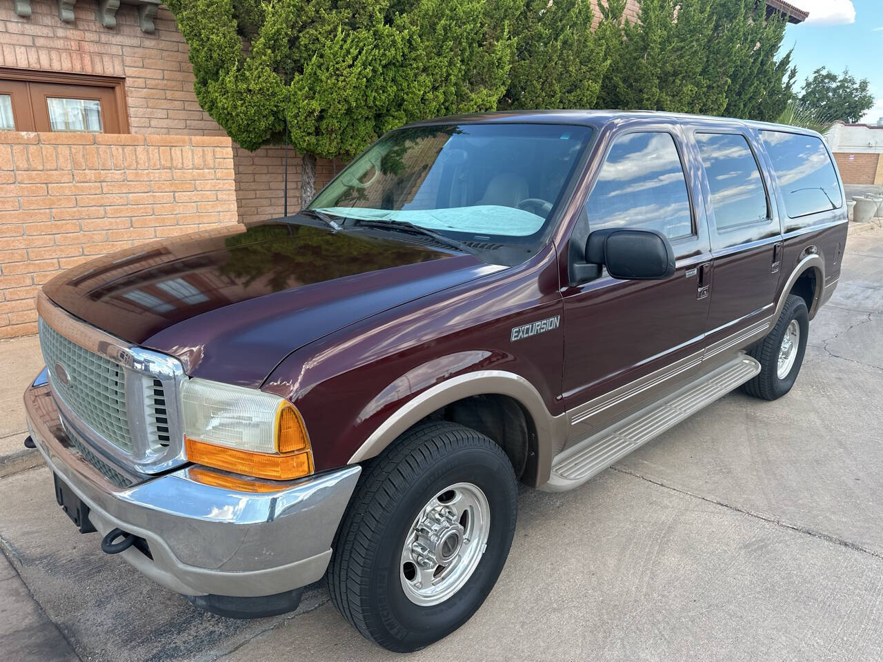 Red 2000 Ford Excursion Limited 4dr Limited 4WD SUV 1