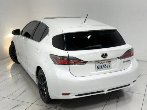 2011 Lexus CT 200h Premium