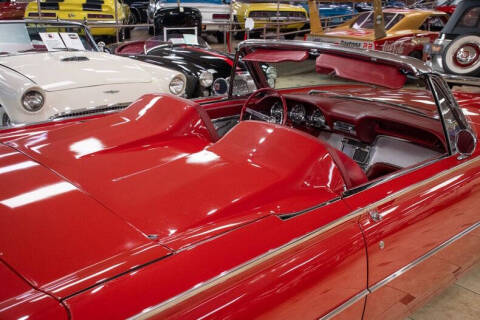 1962 Ford Thunderbird