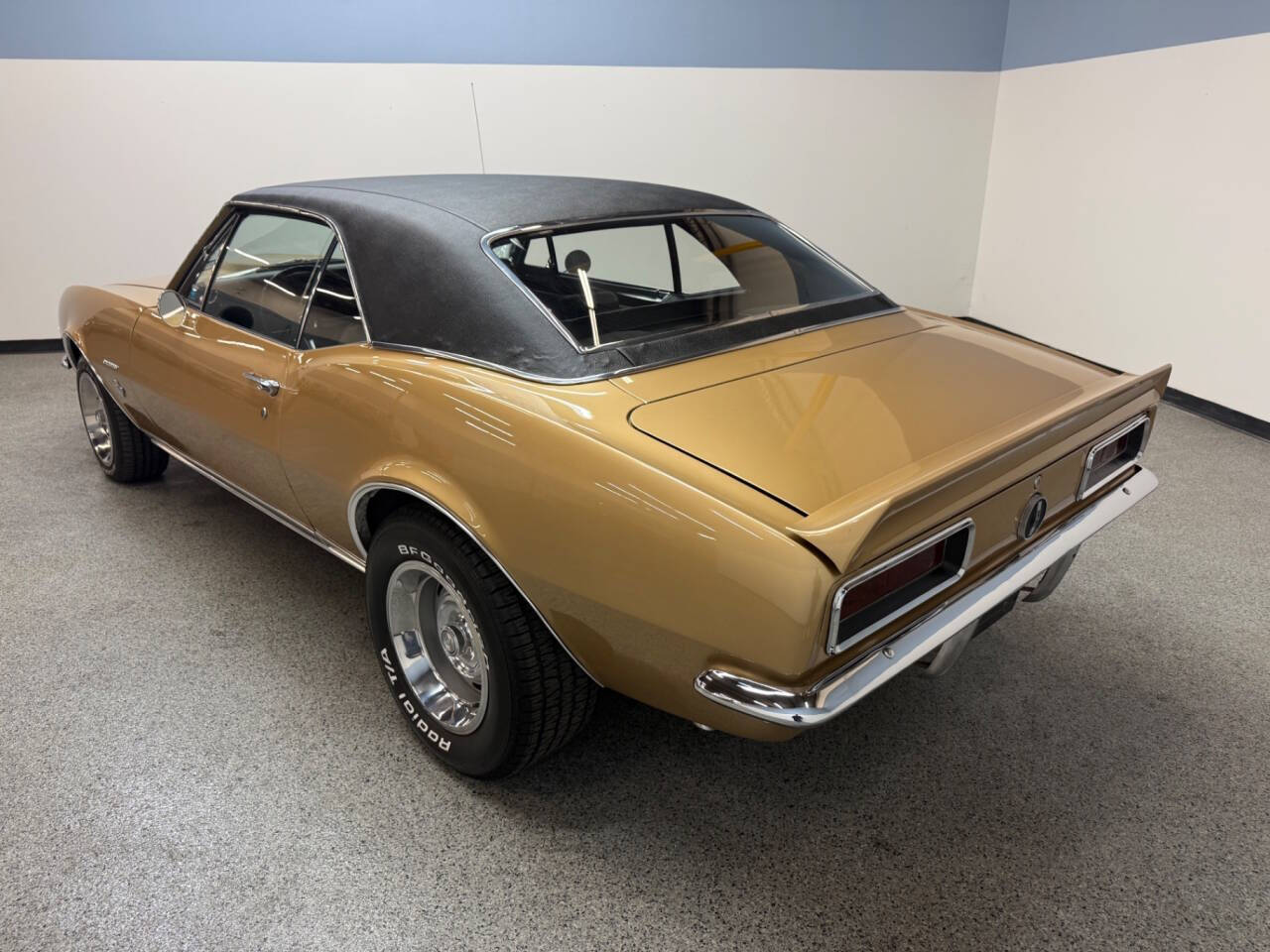 1967 Chevrolet Camaro 4