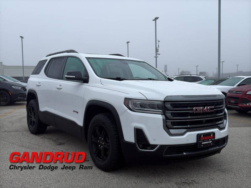 2022 GMC Acadia AT4
