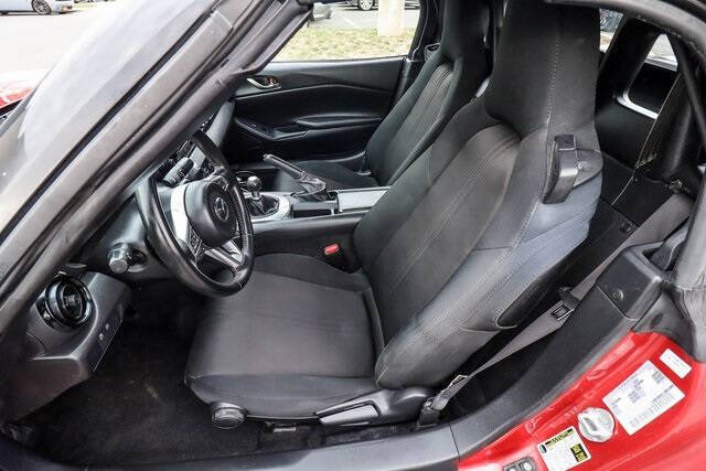 2016 Mazda MX-5 Miata Sport