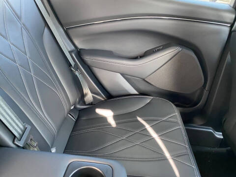 2024 Ford Mustang Mach-E Select