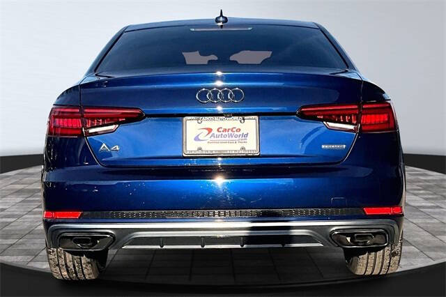 2019 Audi A4 quattro Premium 45 TFSI