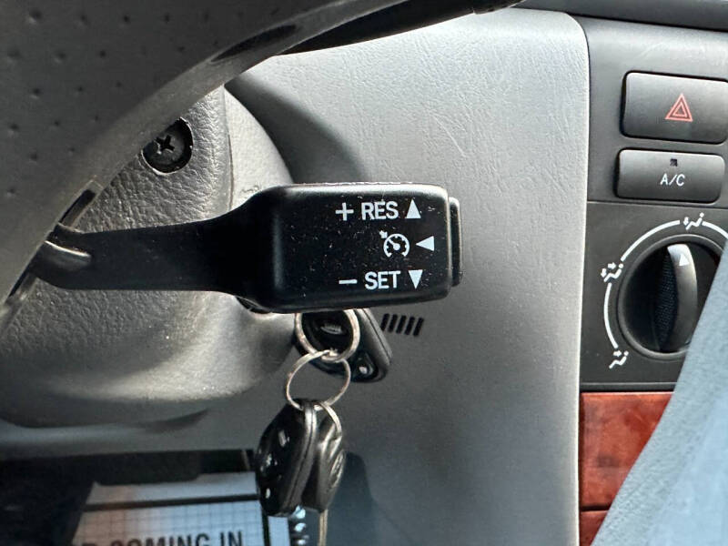 2007 Toyota Corolla LE