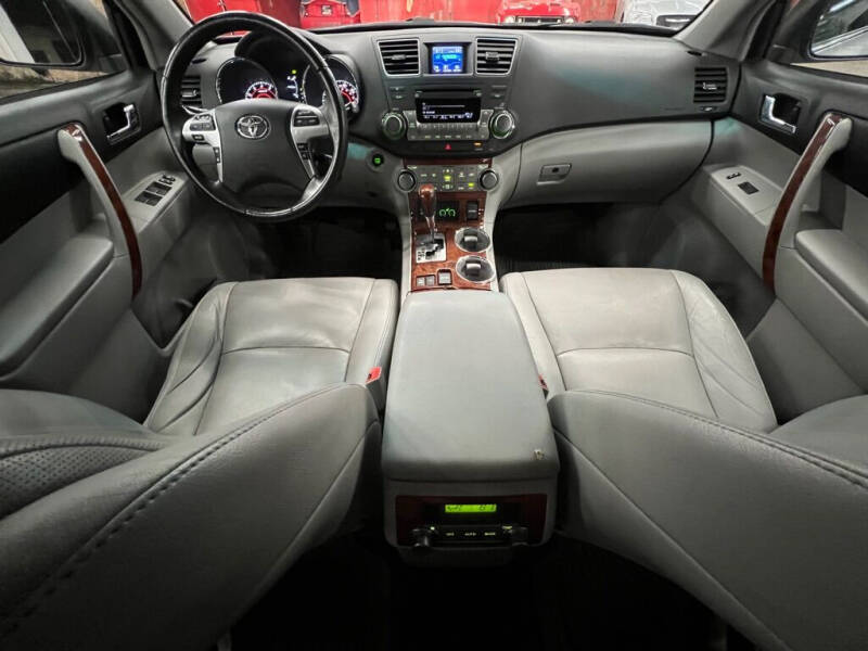 2012 Toyota Highlander Limited