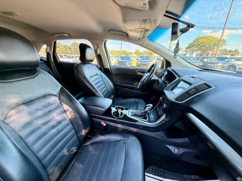 2017 Ford Edge SEL
