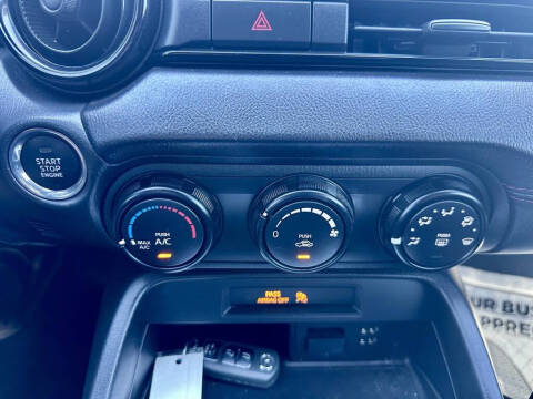 2016 Mazda MX-5 Miata Club