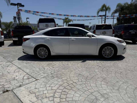 2017 Lexus ES 350