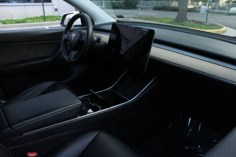 2020 Tesla Model Y Long Range