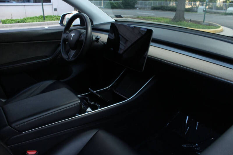 2020 Tesla Model Y Long Range