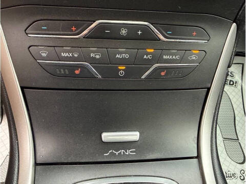 2016 Ford Edge SEL