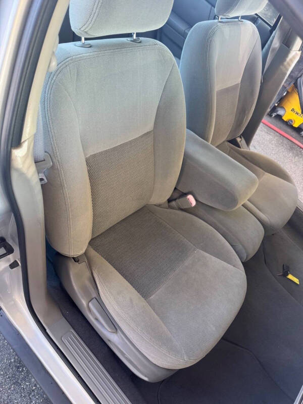 2003 Ford Taurus SES