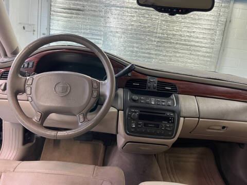 2004 Cadillac DeVille