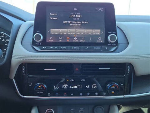 2021 Nissan Rogue SL