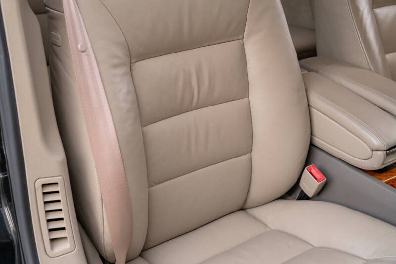 2001 Audi A8 L quattro