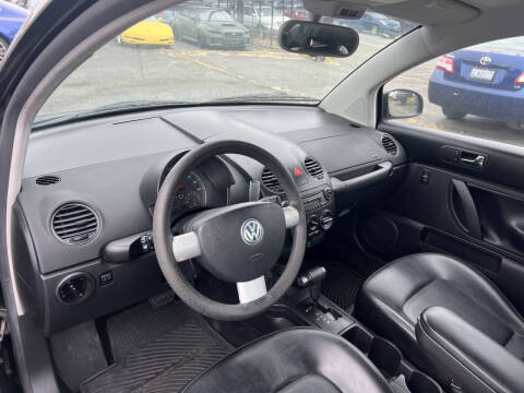 2006 Volkswagen New Beetle 2.5