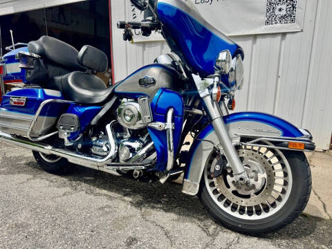2009 Harley-Davidson FLHTCU -