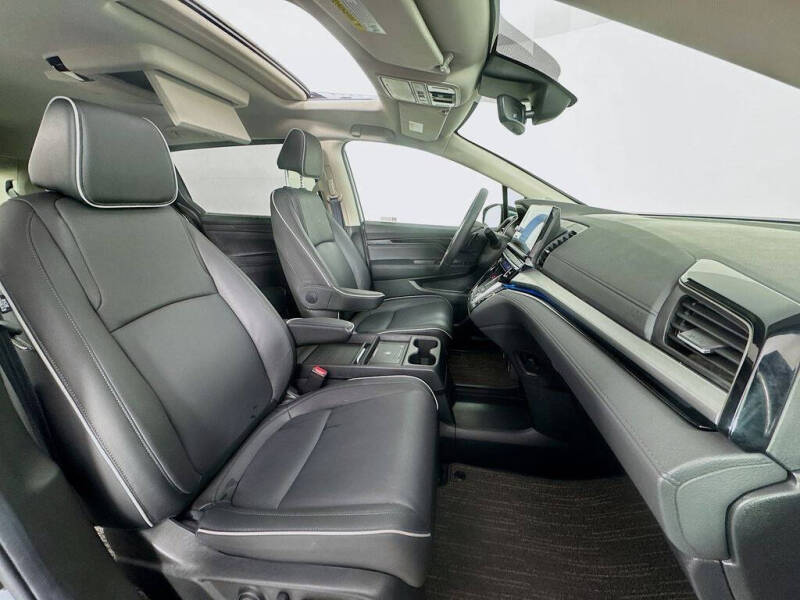 2025 Honda Odyssey Touring