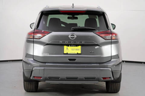 2024 Nissan Rogue SL