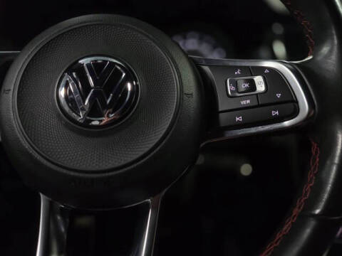 2021 Volkswagen Golf GTI Autobahn