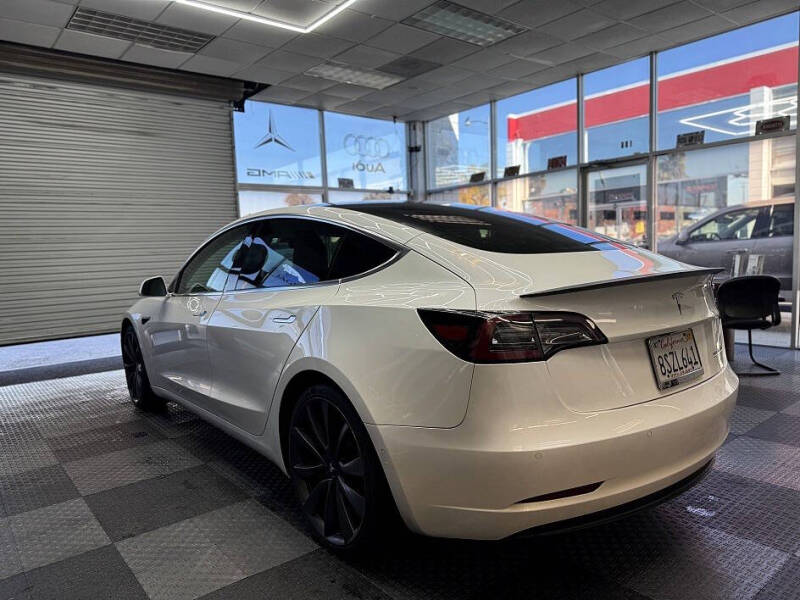 2020 Tesla Model 3 Performance