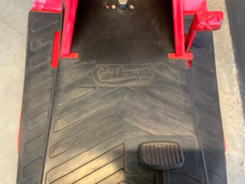 1955 Cushman Model 715 Deluxe Highlander