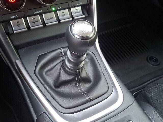 2025 Toyota GR86 Premium