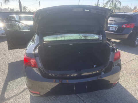 2013 Acura ILX 2.0L w/Premium