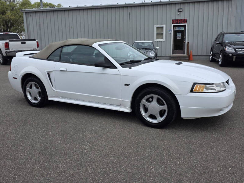 2000 Ford Mustang GT