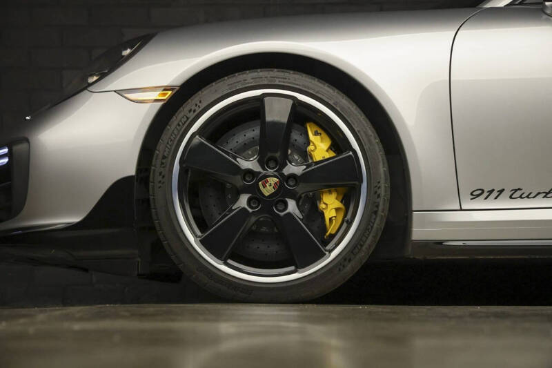 2017 Porsche 911 Turbo S