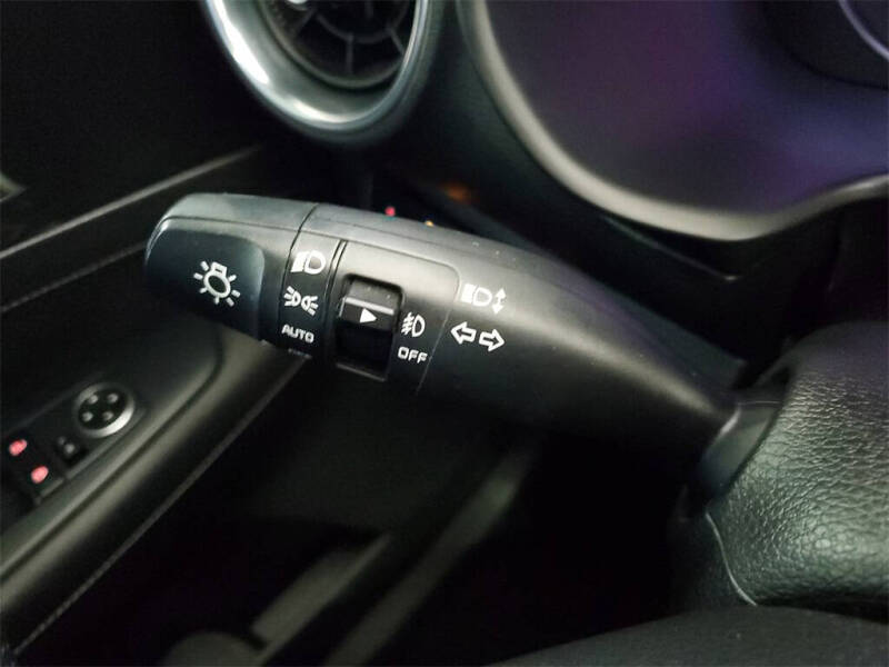 2020 Kia Forte GT Line