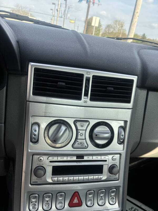 2004 Chrysler Crossfire